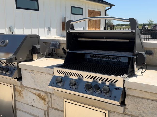 Outdoor Grilling Area | Image 22
