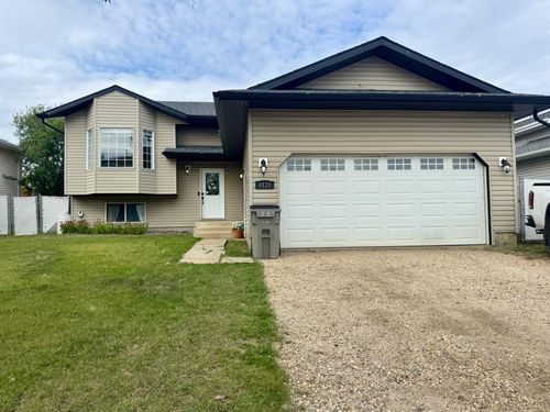9120 104 Ave, Grande Prairie, AB, T8X1E6 | Card Image