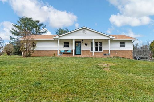 272 Gladeview Dr, Fries, VA, 24330 | Card Image