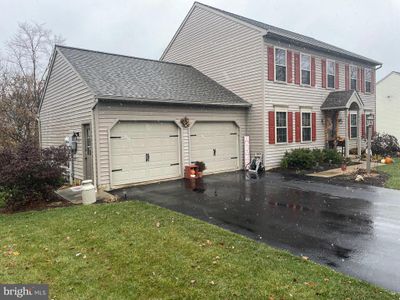 14 Santa Fe Drive, House other with 4 bedrooms, 2 bathrooms and null parking in LITITZ PA | Image 2