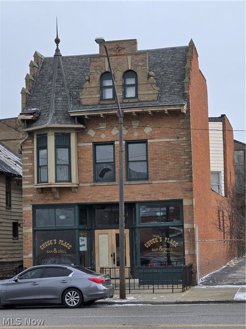 3830 Saint Clair Avenue Ne, Cleveland, OH, 44114 | Card Image
