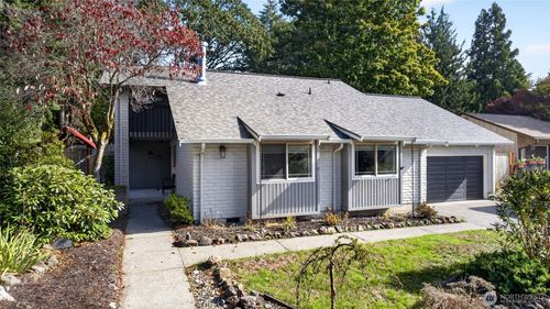 105 Lila St, Steilacoom, WA, 98388-1417 | Card Image