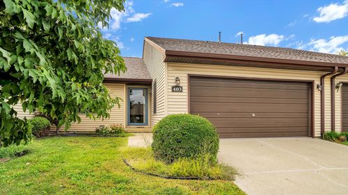 403-403 Clearwater Drive, Champaign, IL, 61822 | Card Image