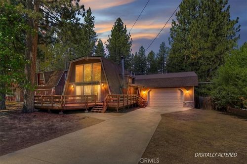 580 St Anton Ct, Big Bear Lake, CA, 92315-2290 | Card Image
