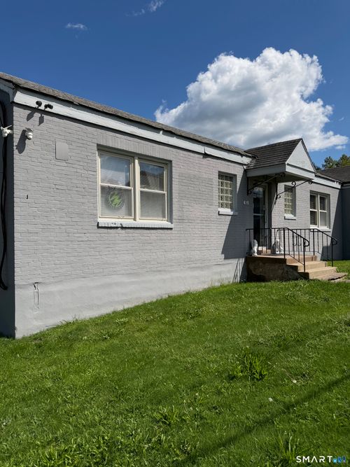 615 Parker Street, Manchester, CT, 06042 | Card Image