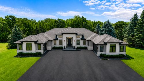 39W195 Fabyan Pkwy, Geneva, IL, 60134-3594 | Card Image