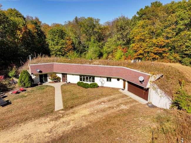 802 Union Rd, House other with 4 bedrooms, 2 bathrooms and 4 parking in Harmon IL | Image 9
