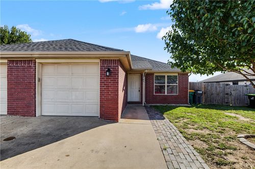 3103 S G Street, Rogers, AR, 72756 | Card Image