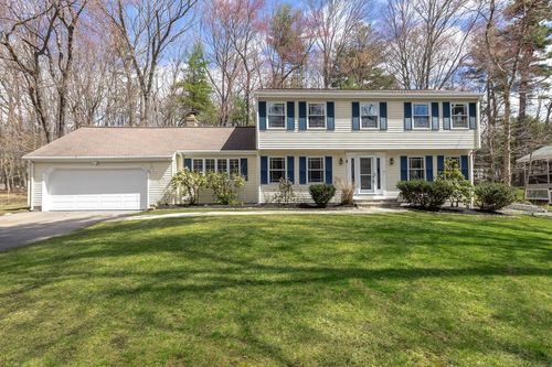 39 Jodie Rd, Framingham, MA, 01702-6143 | Card Image