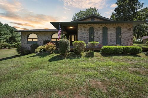 107 Jennie Dr, Harmony, PA, 16037-8829 | Card Image