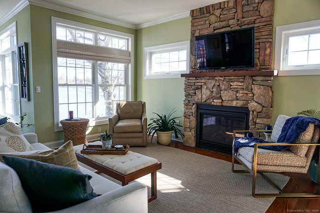 86 Lake Shore Dr, House other with 3 bedrooms, 4 bathrooms and 4 parking in Middlefield CT | Image 8