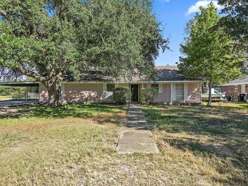 407 Lazy Ln, Anahuac, TX, 77514 | Card Image