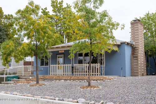 322 S Church Ave, Aztec, NM, 87410-2107 | Card Image