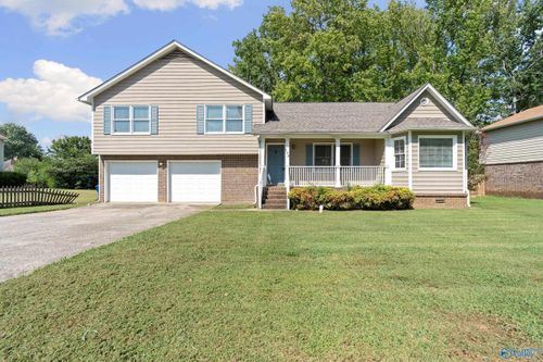 109 Westminster Way, Madison, AL, 35758-1071 | Card Image