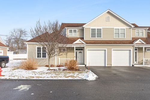 unit-701-70 Endicott St, Norwood, MA, 02062-3055 | Card Image