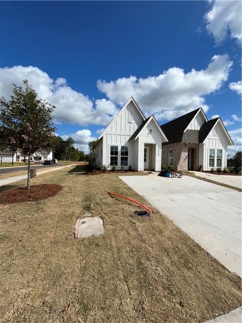 40 Forestdale Ct, OPELIKA, AL, 36801 | Card Image