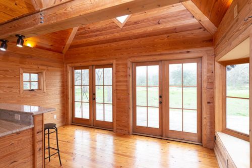 9035 Brazos River Rd, Damon, TX, 77430-8322 | Card Image