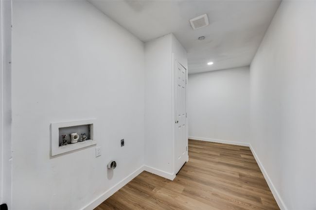 11704 Indianhead Dr, House other with 3 bedrooms, 2 bathrooms and 4 parking in Austin TX | Image 33