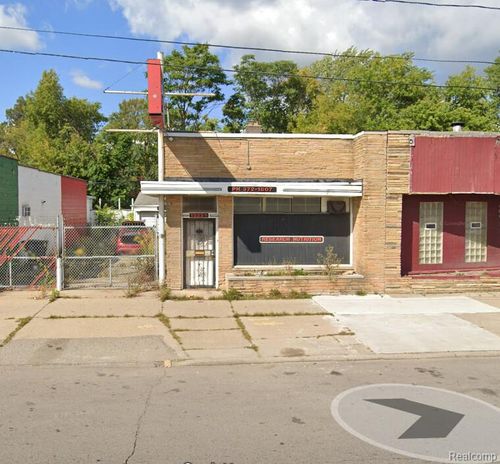 15255 E 7 Mile Road, Detroit, MI, 48205 | Card Image