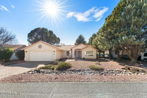 11055 E Lariat Ln, Dewey-Humboldt, AZ, 86327-5425 | Card Image