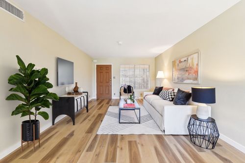 apt-224-7801 Shoal Creek Blvd, Austin, TX, 78757-1029 | Card Image