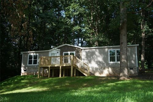 210 Woodland St, Homer, GA, 30547-2712 | Card Image