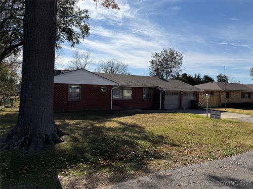 3301 Harvey Rd, Bartlesville, OK, 74006-6513 | Card Image