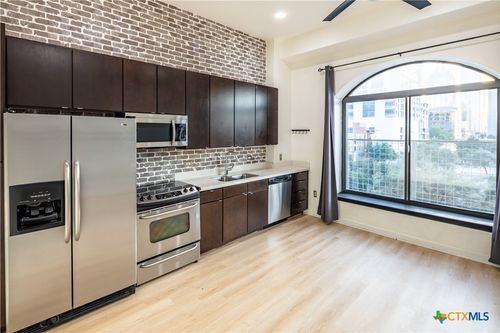 404-507 Sabine Street, Austin, TX, 78701 | Card Image