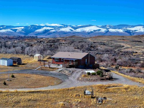 8471 State Highway 789, Lander, WY, 82520-9031 | Card Image