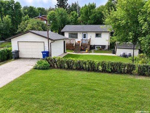 1255 Grand Avenue, Buena Vista, SK, S2V1A4 | Card Image