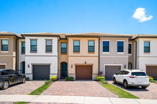 4824 Chantilly Rd, Lake Worth, FL, 33467-7412 | Card Image