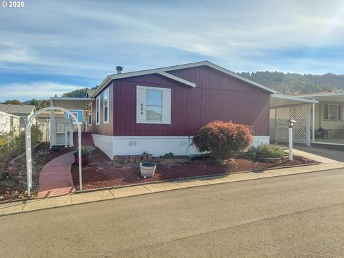 404 W Riverridge Ave, Roseburg, OR, 97471 | Card Image