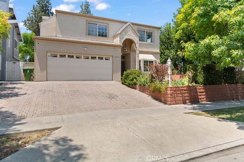 5207 Nestle Ave, Tarzana, CA, 91356 | Card Image