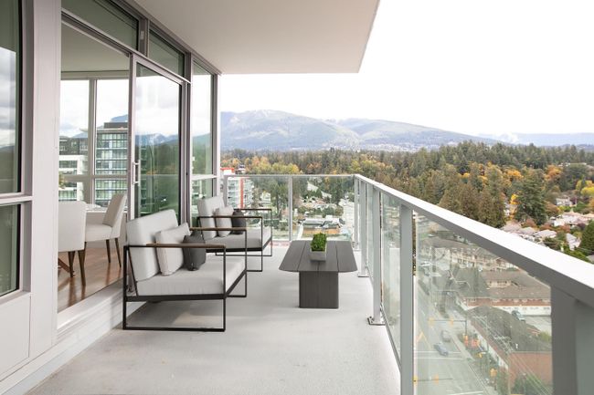 1601 - 1675 Lions Gate Lane, Condo with 2 bedrooms, 2 bathrooms and 1 parking in North Vancouver BC | Image 9