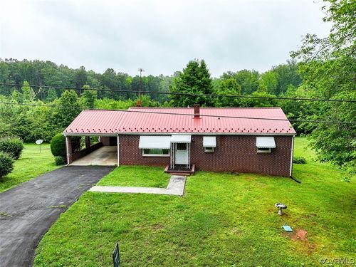 152 Green St Street, Drakes Branch, VA, 23937 | Card Image