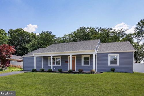 45 Toledo Ln, Willingboro, NJ, 08046-3743 | Card Image