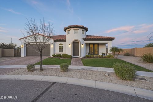 3130 E Valencia Drive, Phoenix, AZ, 85042 | Card Image