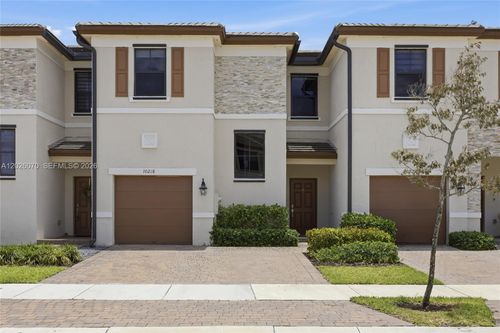 10218 Sw 231st Ln, Cutler Bay, FL, 33190-1995 | Card Image