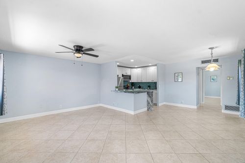 566 Saxony L, Delray Beach, FL, 33446-1034 | Card Image