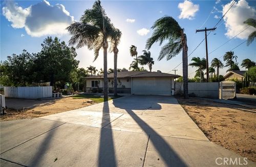  Stone Avenue, Jurupa Valley, CA, 92509 | Card Image