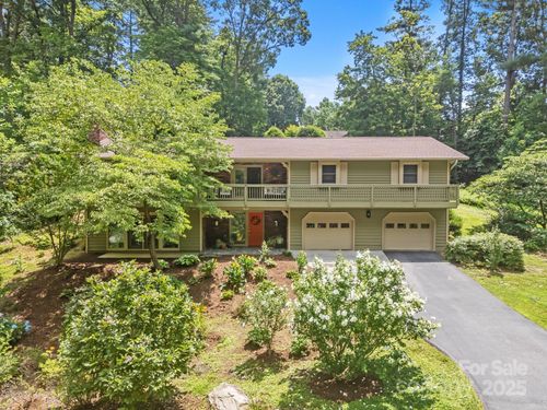 894 Indian Hill Rd, Hendersonville, NC, 28791-1828 | Card Image