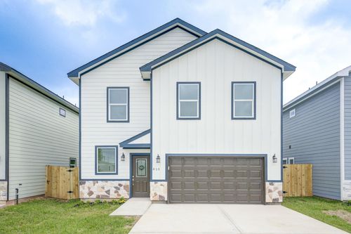 410 N 4th St, Beasley, TX, 77417-5812 | Card Image