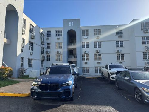 650 Ave. Ceciliana, SAN JUAN, PR, 00926 | Card Image