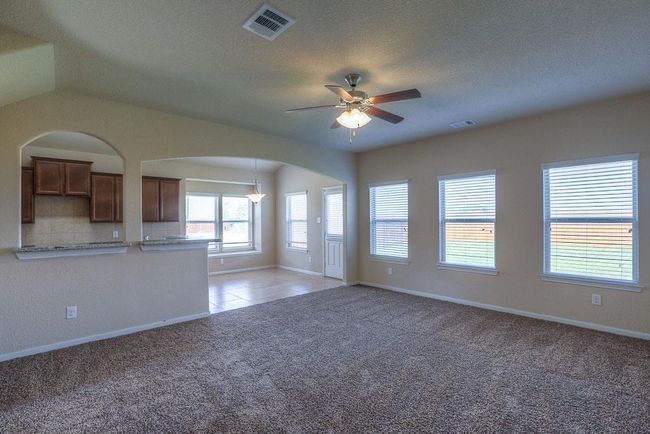 21323 Cypress Red Oak Dr, House other with 4 bedrooms, 3 bathrooms and 2 parking in Cypress TX | Image 6