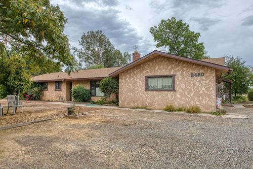 2450 S Willow Ave, Fresno, CA, 93725-1829 | Card Image