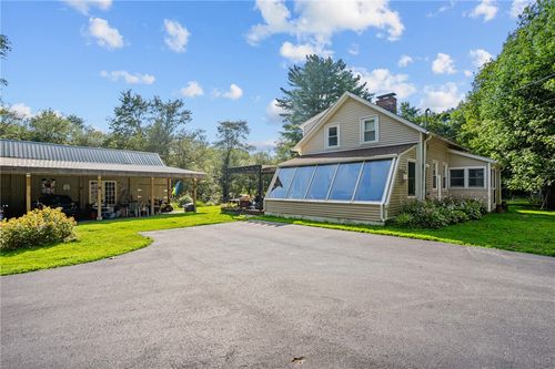 158 Tarkiln Rd, Chepachet, RI, 02814-1514 | Card Image