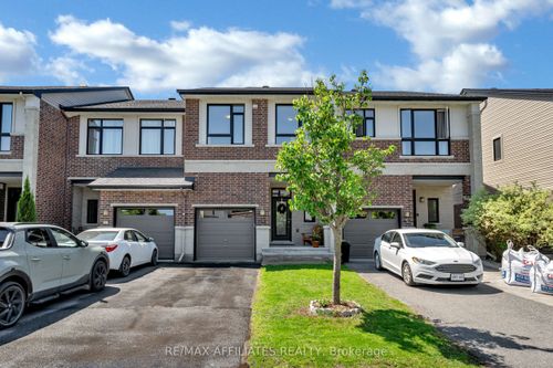 153 Mattingly Way, Manotick, ON, K4M0C5 | Card Image