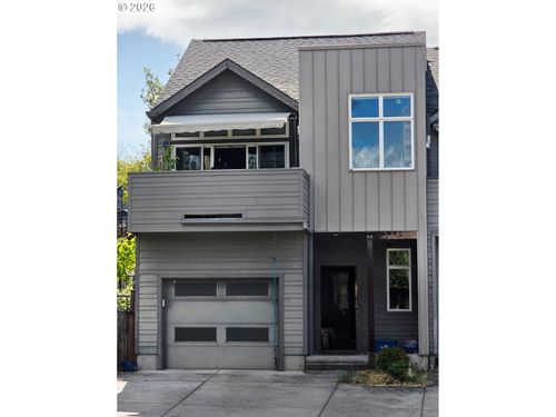 2340 Willamette St, Eugene, OR, 97405-2850 | Card Image