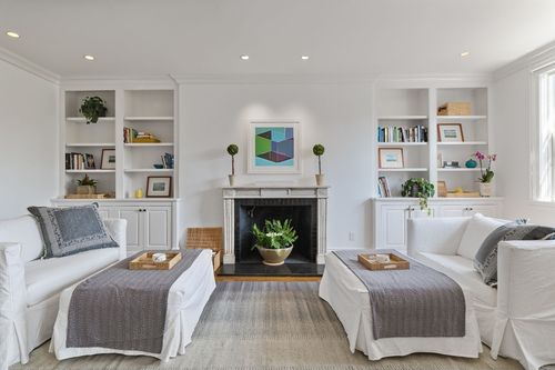 51-80 Beacon St, Boston, MA, 02108-3425 | Card Image