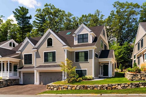 75-75 Johnson Woods Dr, Reading, MA, 01867-4603 | Card Image